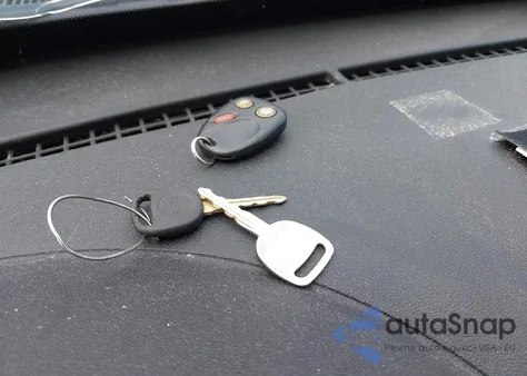 2006 Chevrolet Equinox Ls из США, поврежденный, VIN 2CNDL13F066152239